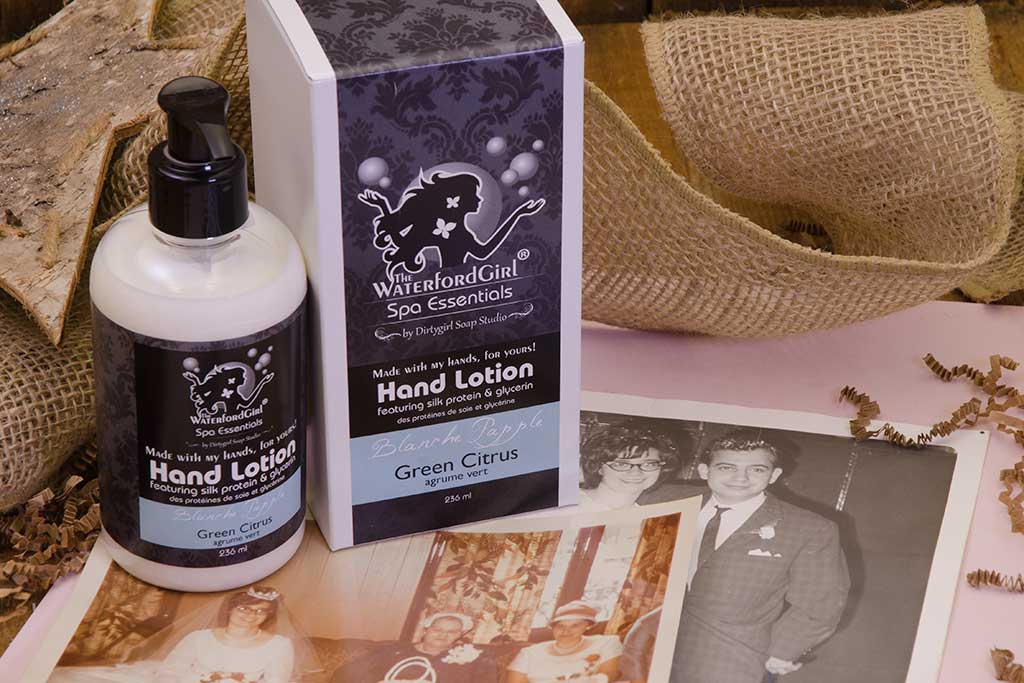 Blanche Papple - Hand Lotion